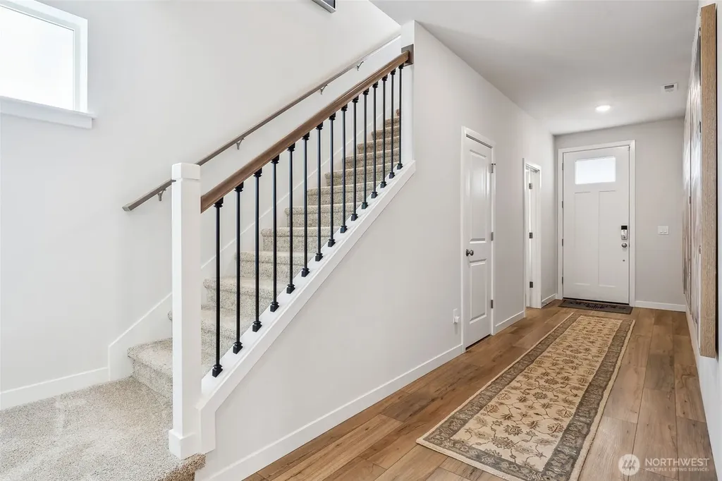3938 Flat Top Drive Bremerton WA 98312