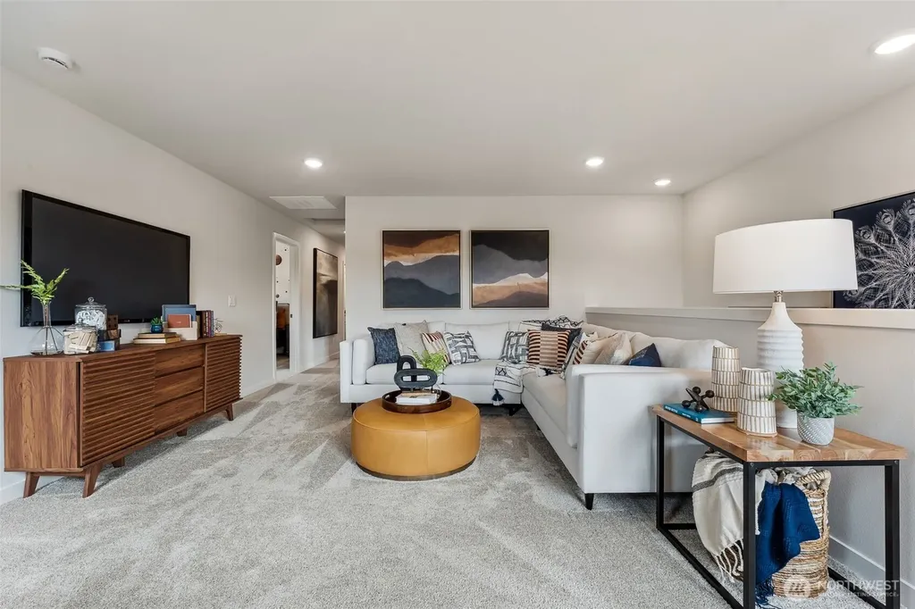 3938 Flat Top Drive Bremerton WA 98312
