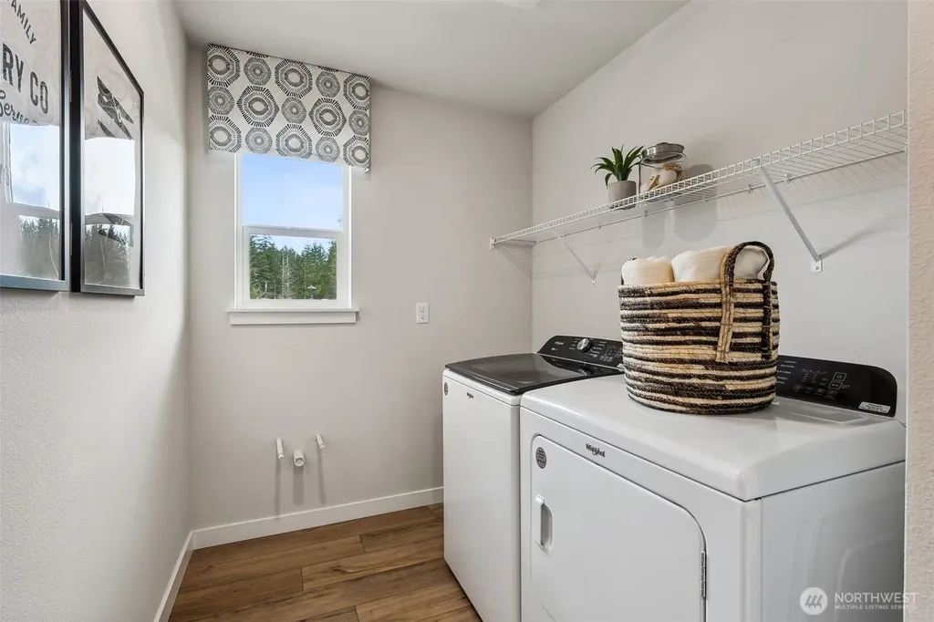 3938 Flat Top Drive Bremerton WA 98312
