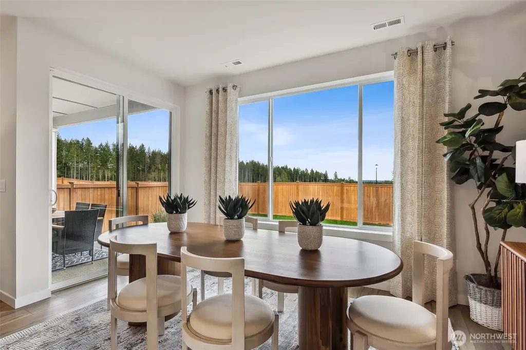 3938 Flat Top Drive Bremerton WA 98312