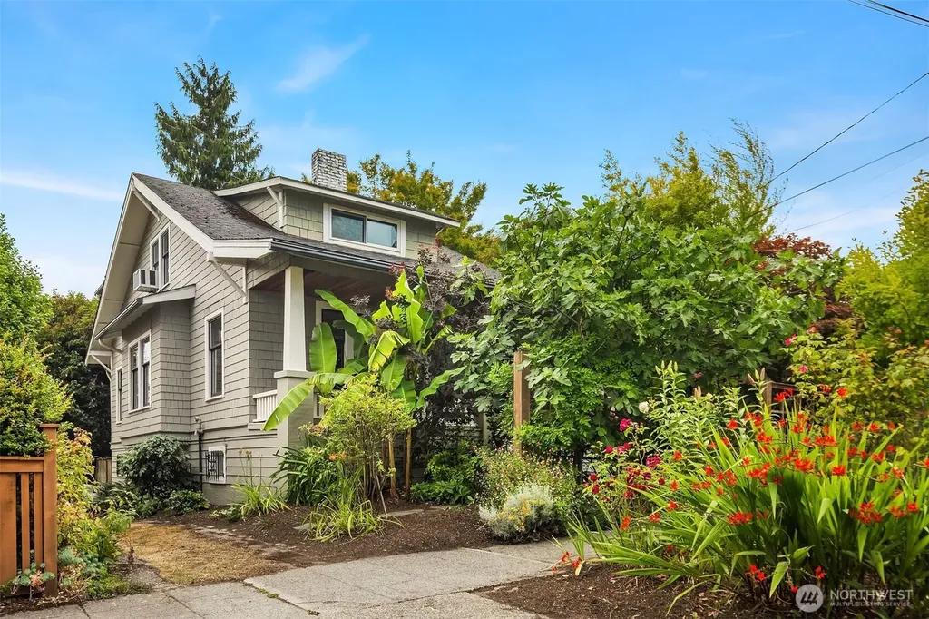 2710 18th Avenue S Seattle WA 98144