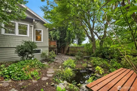 2710 18th Avenue S Seattle WA 98144