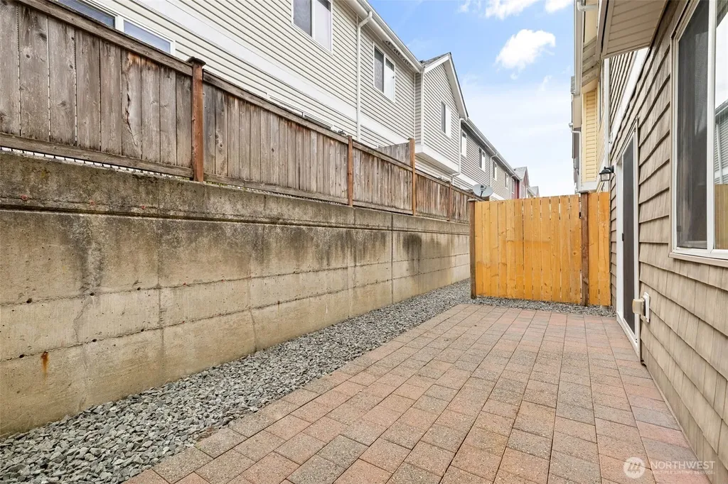 5921 111th Street Ct E Puyallup WA 98373
