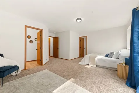5921 111th Street Ct E Puyallup WA 98373