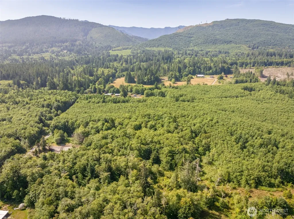 92 Gossett Road Port Angeles WA 98363