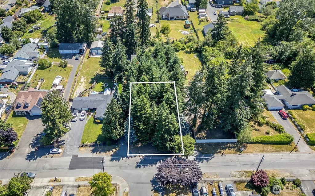 9127 E B Street Tacoma WA 98445