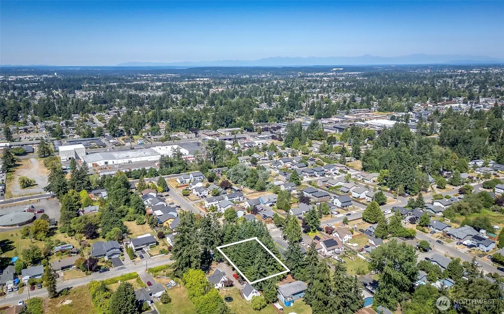 9127 E B Street Tacoma WA 98445