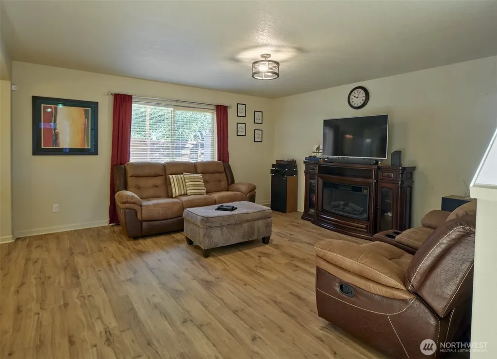 15316 NE 80th Street Vancouver WA 98682