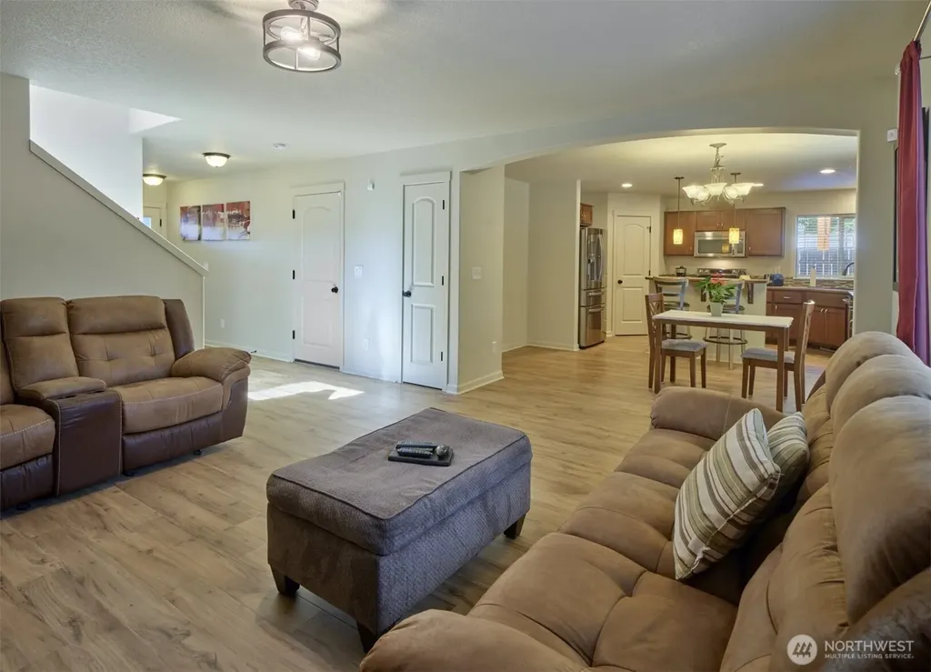 15316 NE 80th Street Vancouver WA 98682