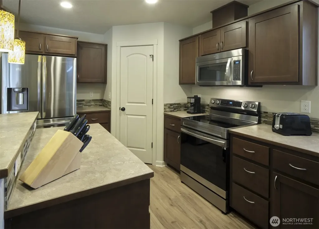 15316 NE 80th Street Vancouver WA 98682