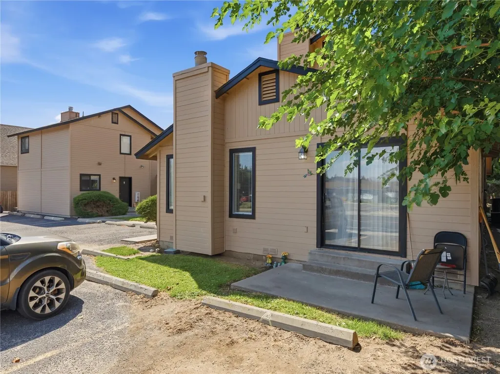 1321 Maple Street Wenatchee WA 98801