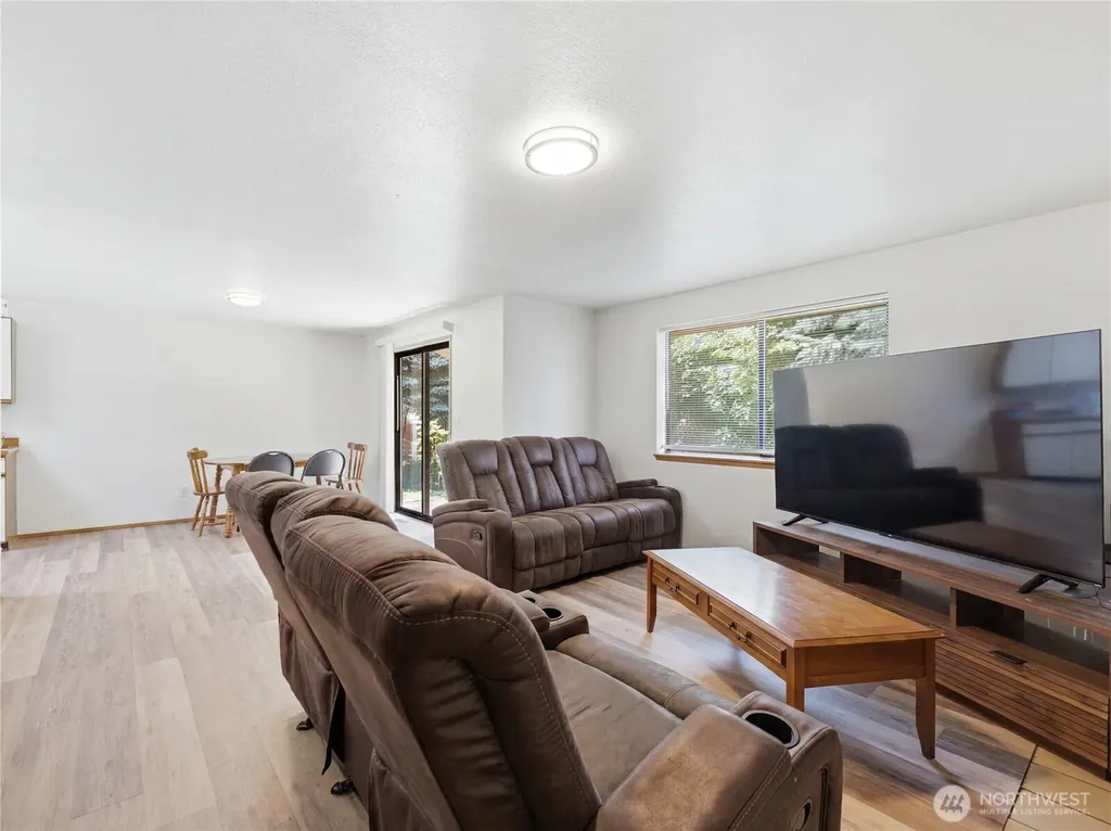 1321 Maple Street Wenatchee WA 98801