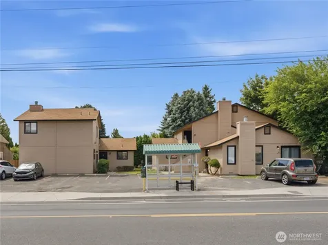 1321 Maple Street Wenatchee WA 98801