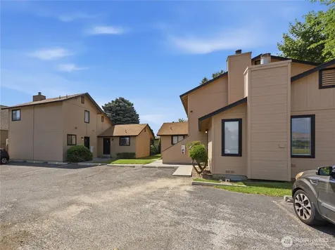 1321 Maple Street Wenatchee WA 98801