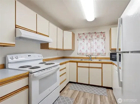 1321 Maple Street Wenatchee WA 98801