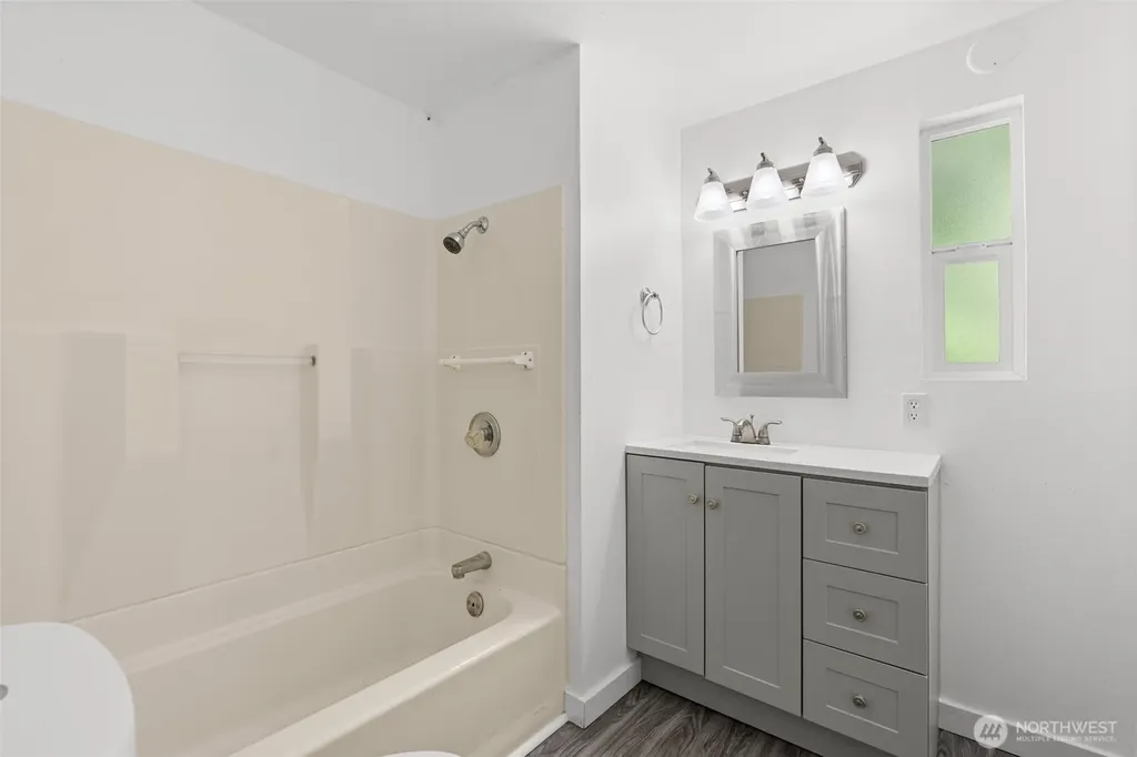 12805 276th Street E Graham WA 98338