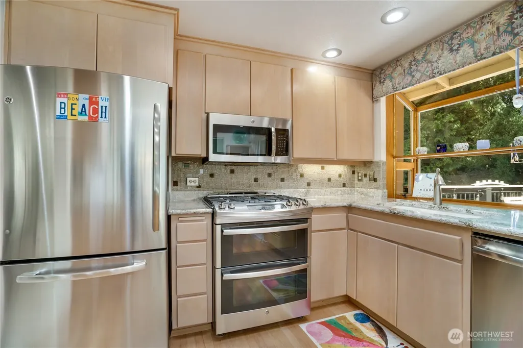 4324 32nd Avenue Court Gig Harbor WA 98335