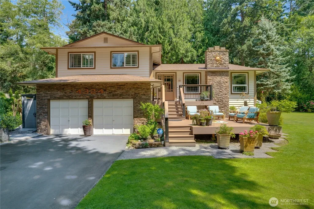 4324 32nd Avenue Court Gig Harbor WA 98335