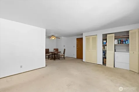 3209 Hoyt Avenue Everett WA 98201