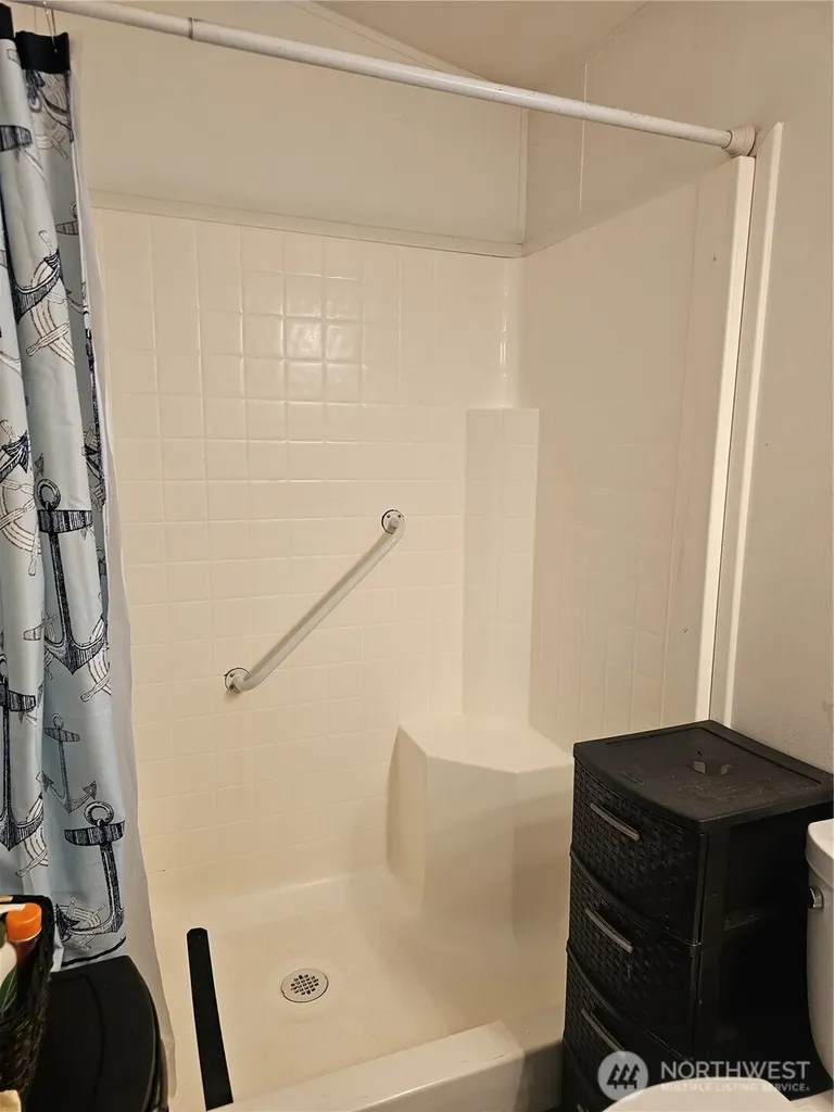 2423 Leisure Lane Centralia WA 98531