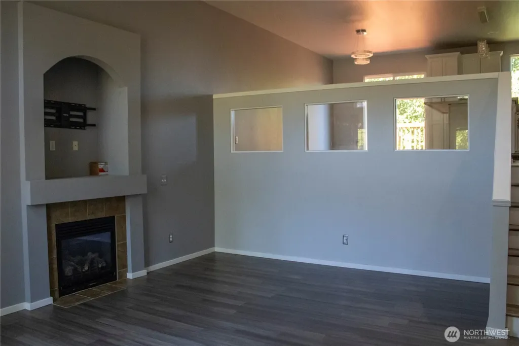 15721 26 Avenue W Lynnwood WA 98087