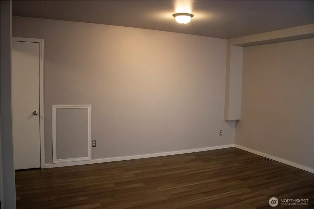 15721 26 Avenue W Lynnwood WA 98087