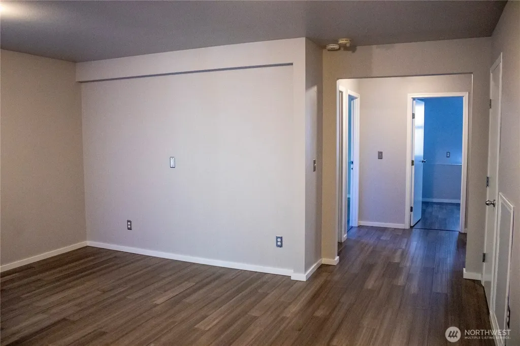 15721 26 Avenue W Lynnwood WA 98087