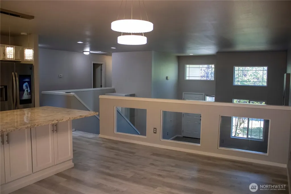15721 26 Avenue W Lynnwood WA 98087