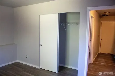 15721 26 Avenue W Lynnwood WA 98087