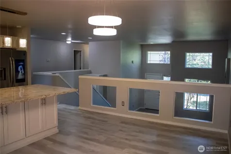 15721 26 Avenue W Lynnwood WA 98087