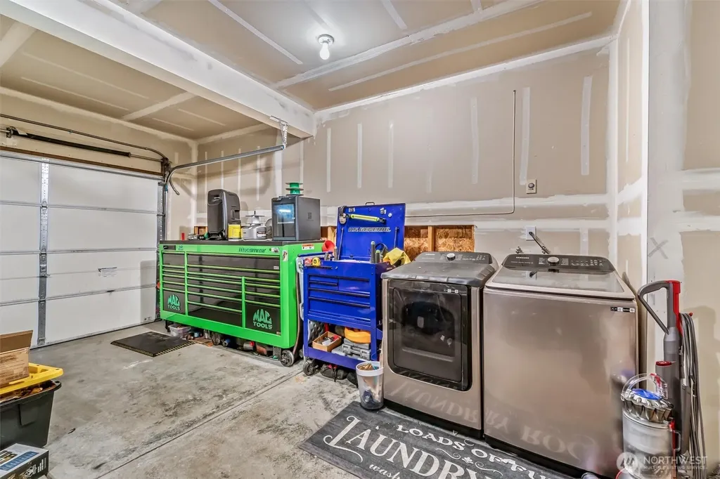 15005 44th Drive NE Marysville WA 98271