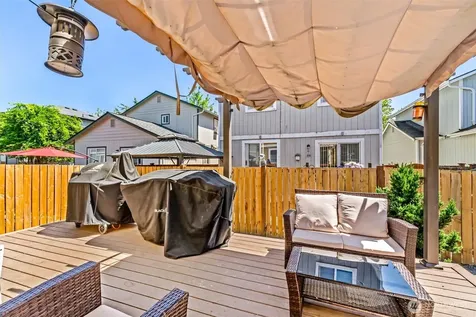 15005 44th Drive NE Marysville WA 98271