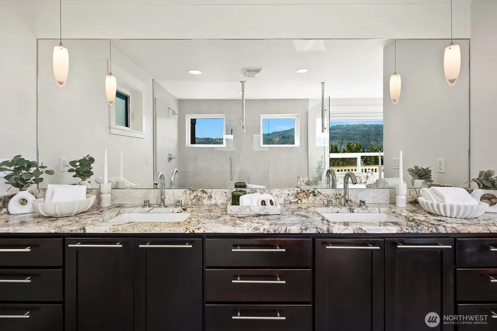 3857 201st Court SE Sammamish WA 98075