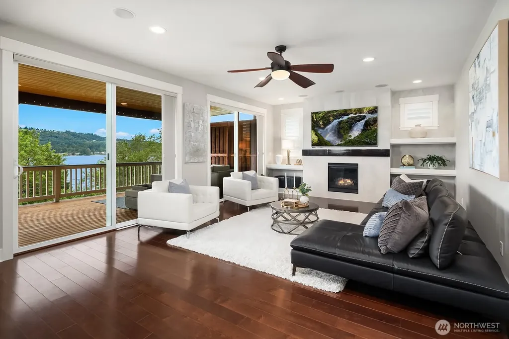 3857 201st Court SE Sammamish WA 98075