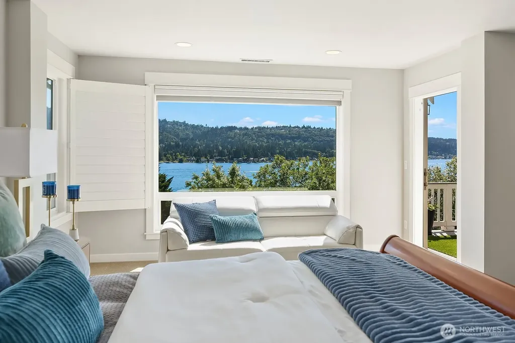3857 201st Court SE Sammamish WA 98075