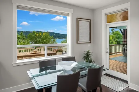 3857 201st Court SE Sammamish WA 98075