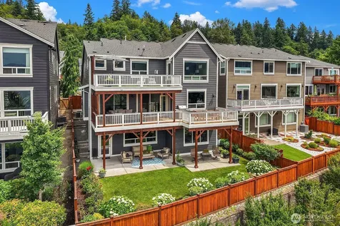3857 201st Court SE Sammamish WA 98075