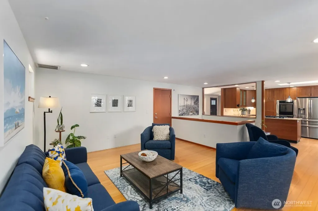8618 NE 143rd Street Kirkland WA 98034