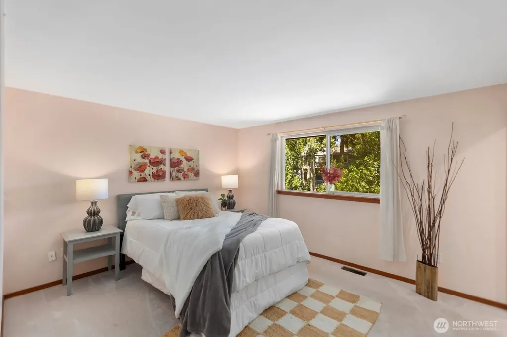 8618 NE 143rd Street Kirkland WA 98034