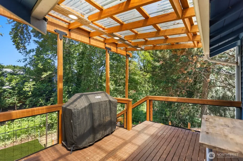 8618 NE 143rd Street Kirkland WA 98034
