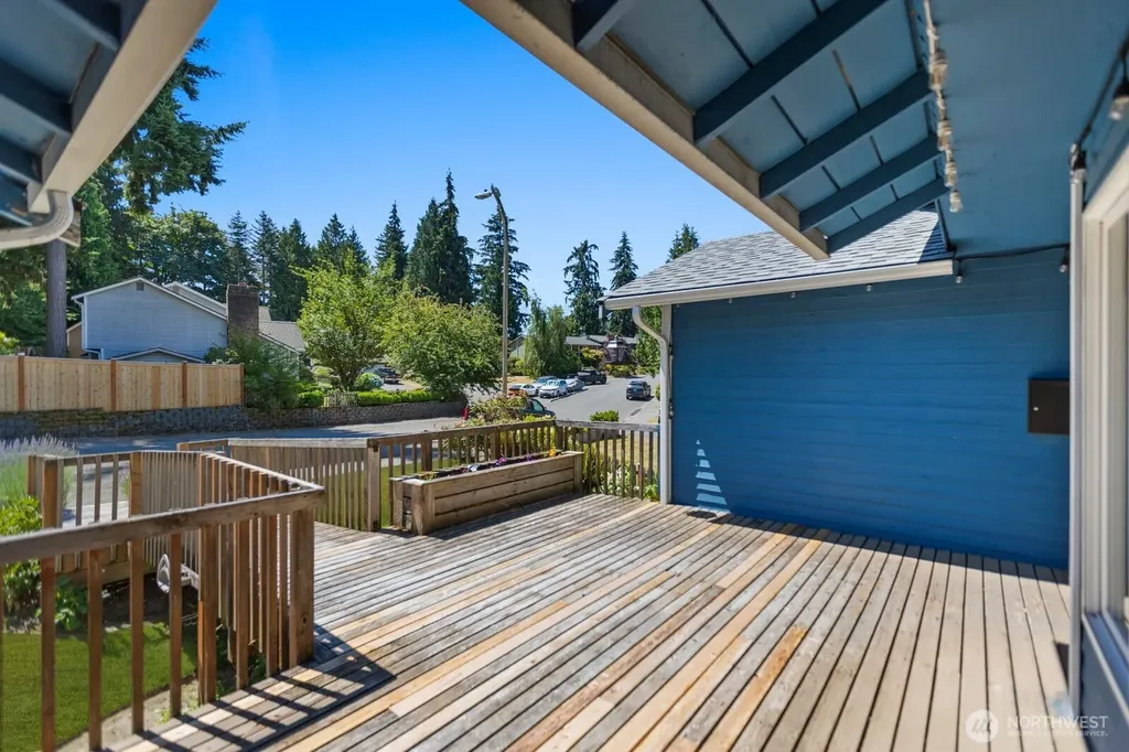8618 NE 143rd Street Kirkland WA 98034