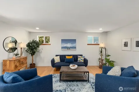 8618 NE 143rd Street Kirkland WA 98034