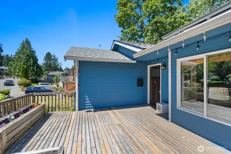 8618 NE 143rd Street Kirkland WA 98034