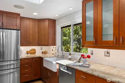8618 NE 143rd Street Kirkland WA 98034