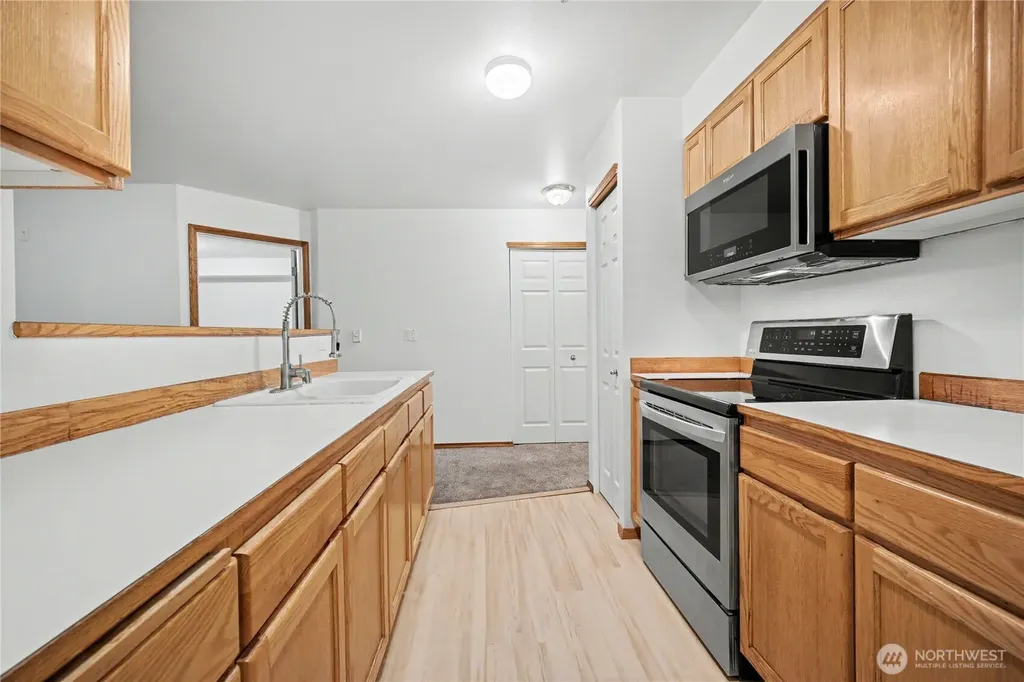 11501 7th Avenue W Everett WA 98204