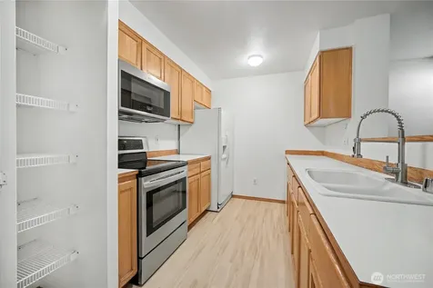 11501 7th Avenue W Everett WA 98204