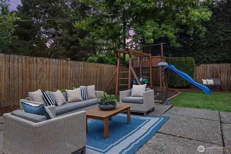 6425 Hampton Road S Seattle WA 98118