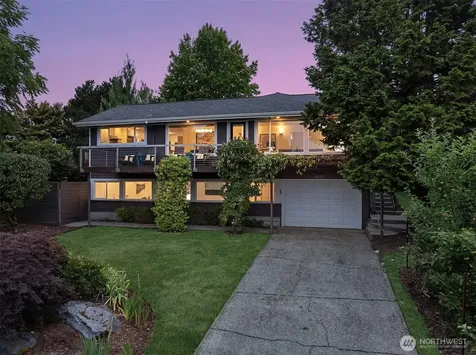 6425 Hampton Road S Seattle WA 98118