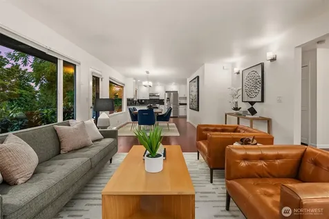 6425 Hampton Road S Seattle WA 98118