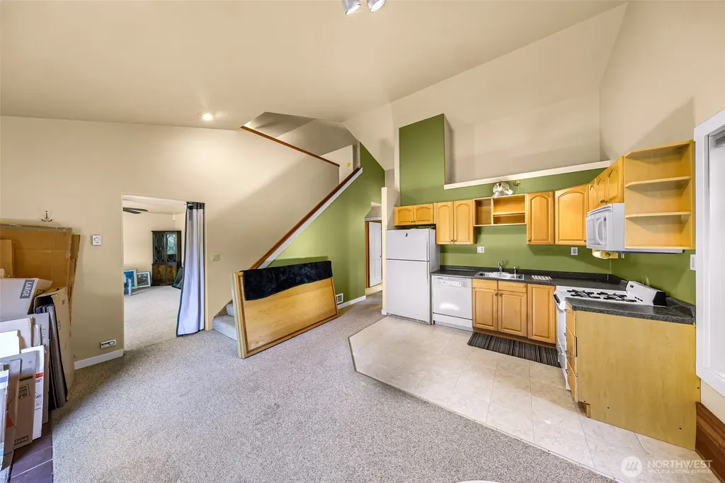 6701 Holst Road Clinton WA 98236